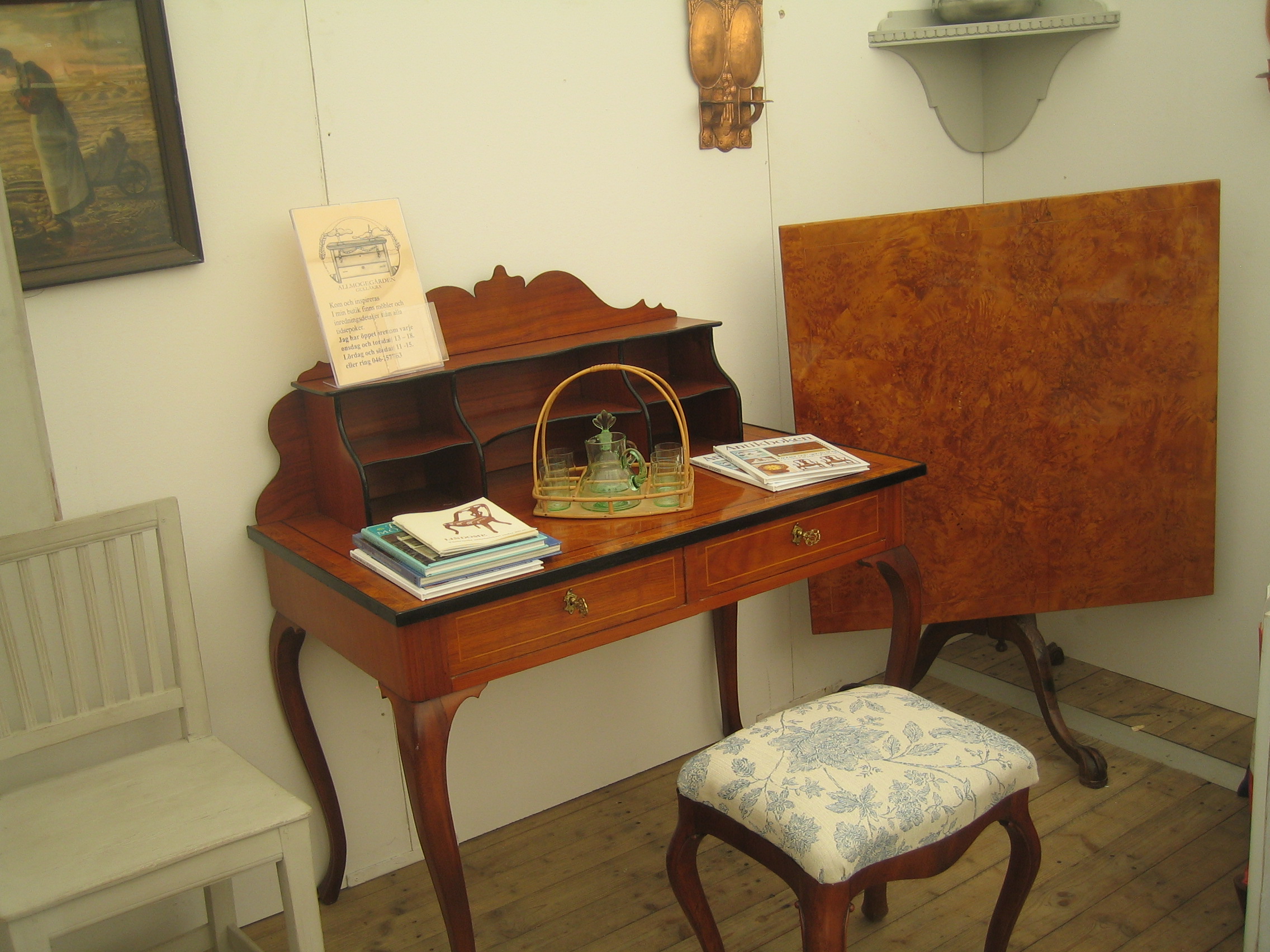 Skrivbord med uppsats, mahogny